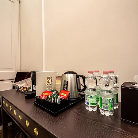 L'angolo Sereno Termini Pensjonat